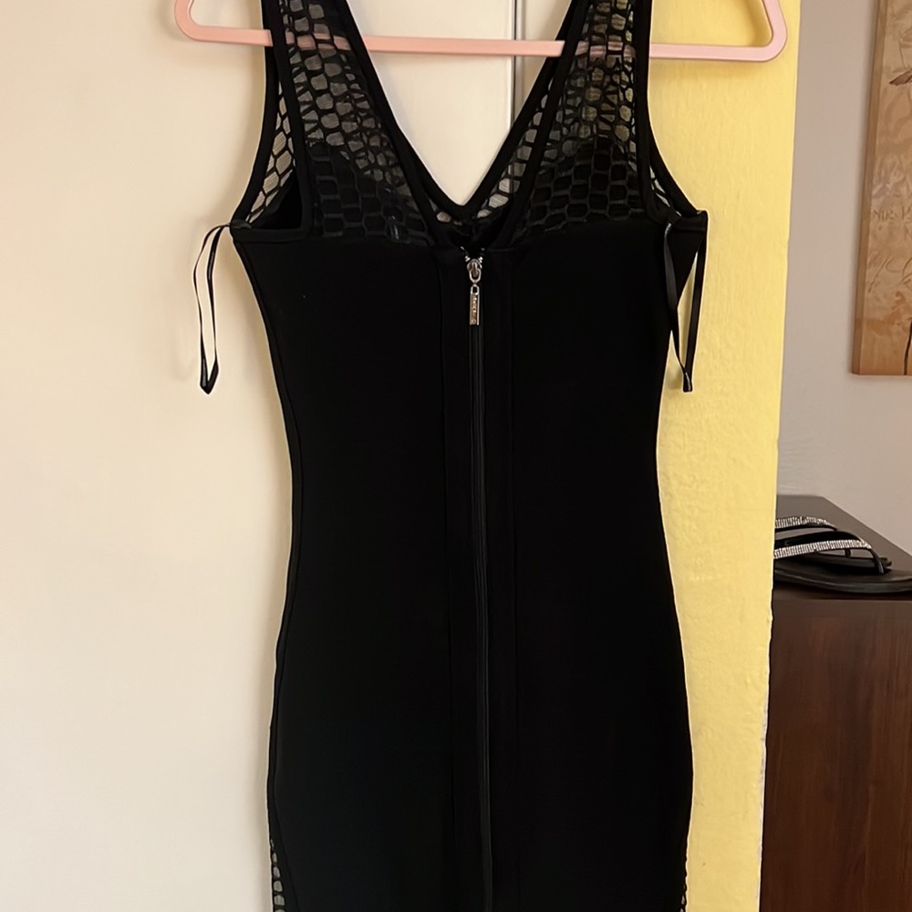 Dress - Picture 9 of 9